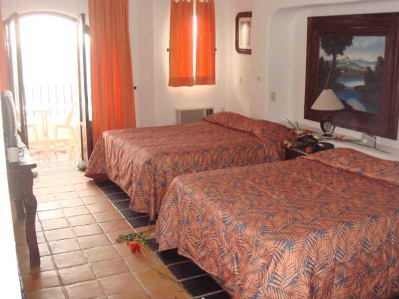 Blue Chairs Beachfront Resort Puerto Vallarta - Adults Only Экстерьер фото
